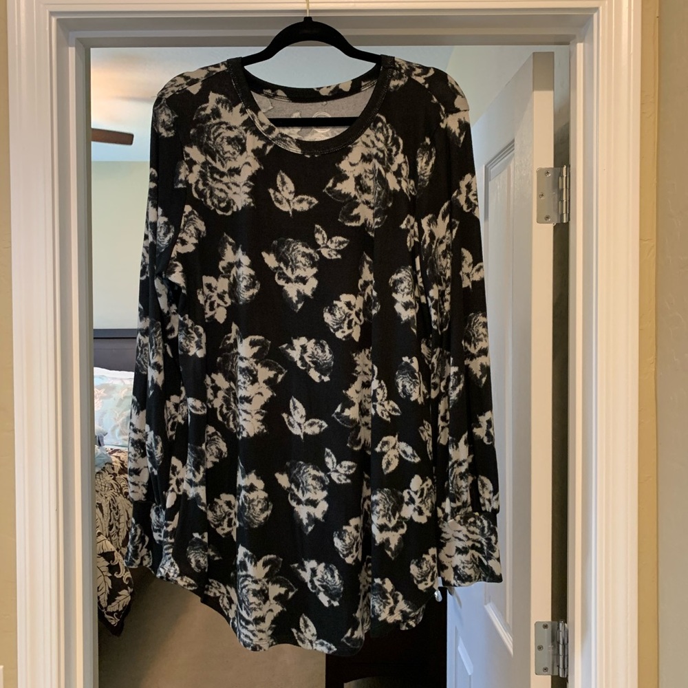 Maurices Floral Tunic XL